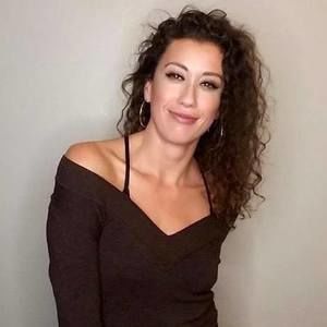 Meet your Posher, Manuela